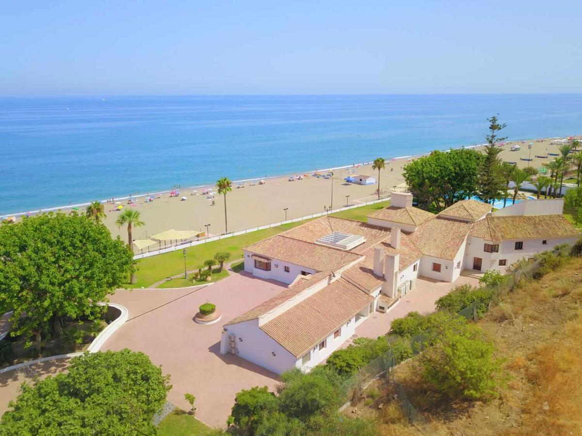Castle Beach House Luxury Beachfront Villa Málaga Exterior foto