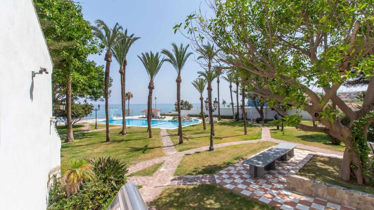 Castle Beach House Luxury Beachfront Villa Málaga Exterior foto